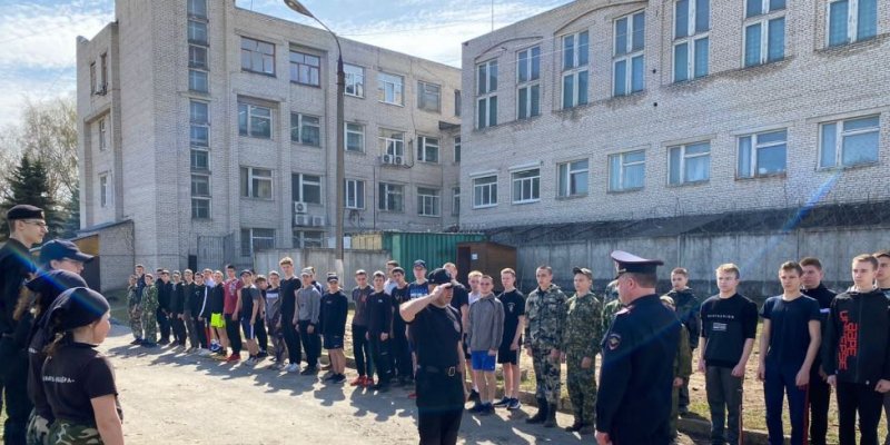 В Гусь-Хрустальном и Гороховецком районах полицейские и общественники выступили судьями традиционных соревнований «Зарница»